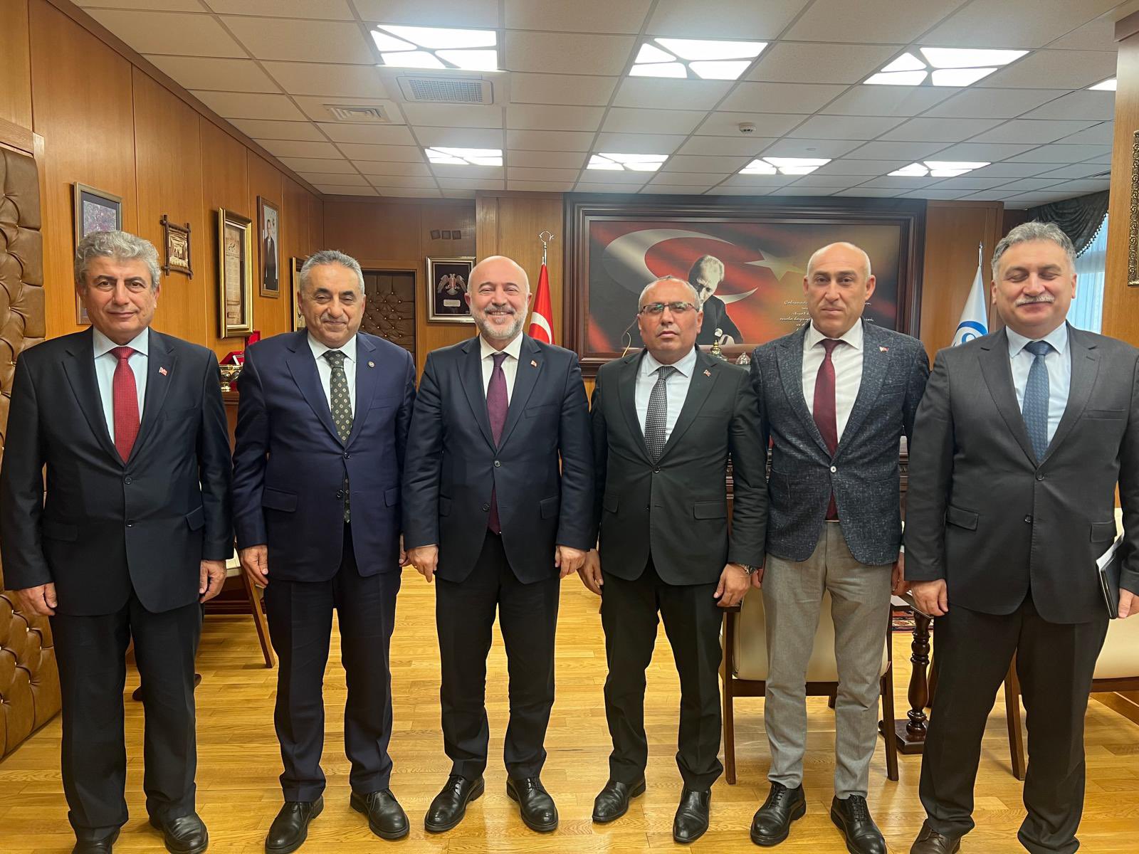 Türk Büro-Sen'den SGK çalışanları ile ilgili 6 maddelik talep!
