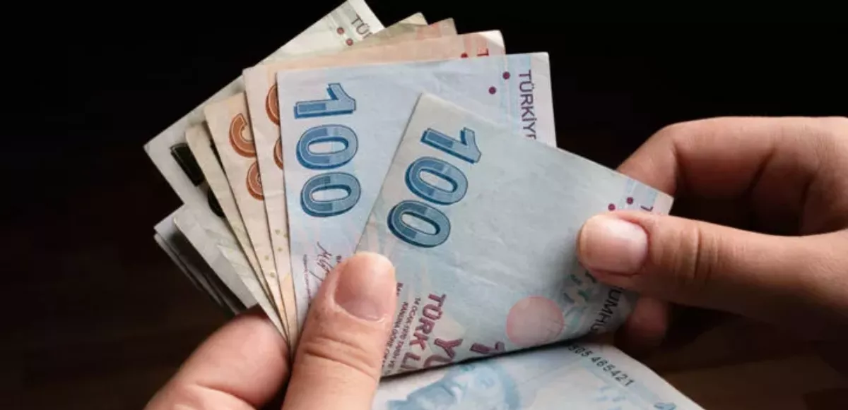 Çalışan emekliye kıdem tazminatı ödenir mi?