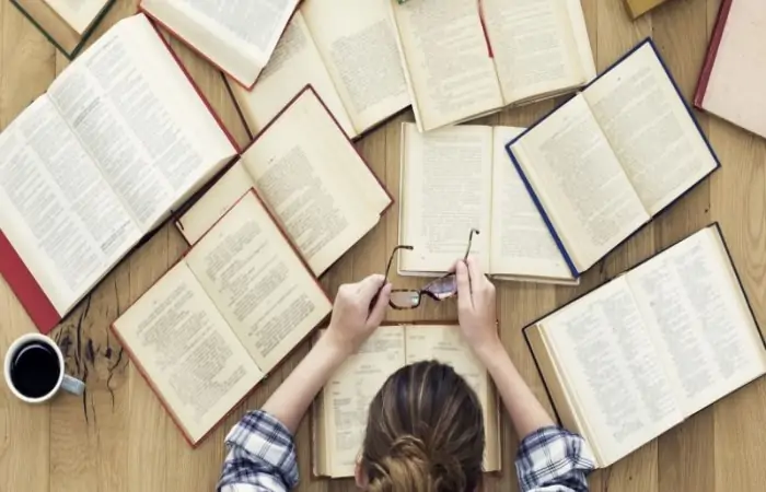 Her doktora yapan memur kademe ilerlemesi alabilir mi?