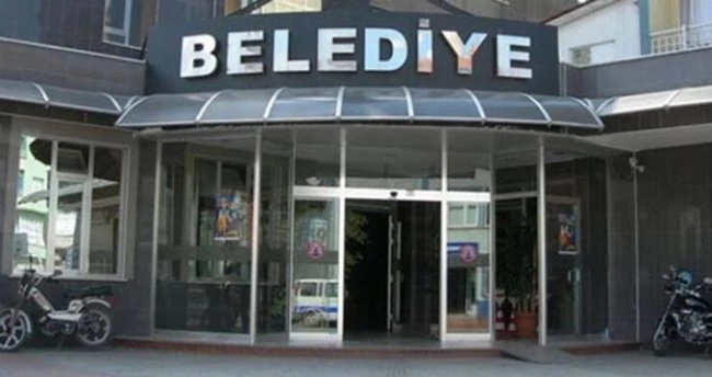 Ahmet Ünlü uyardı: BİT'ler sevgileleri iş bulma merkezi oldu...
