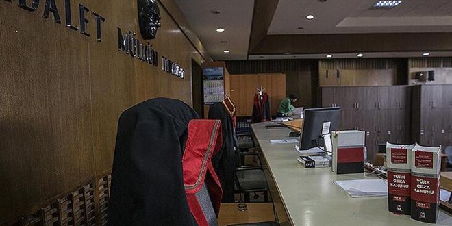 Fransa'daki olaylarla ilgili provokatif paylaşımlara soruşturma
