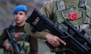 Kara Kuvvetleri Komutanlığı 25 bin uzman erbaş alacak