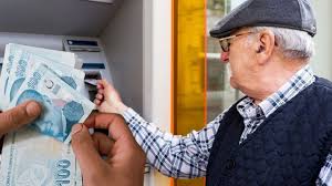 Bağ-Kur’lulara erken emeklilik yolu: 1800 günle aylık bağlanacak