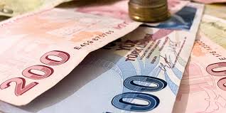 SGK uzmanı kademeli emeklilik için tarih verdi.