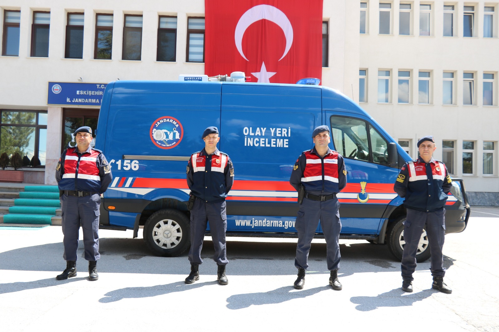 Jandarma 9.690 sözleşmeli uzman erbaş alacak!