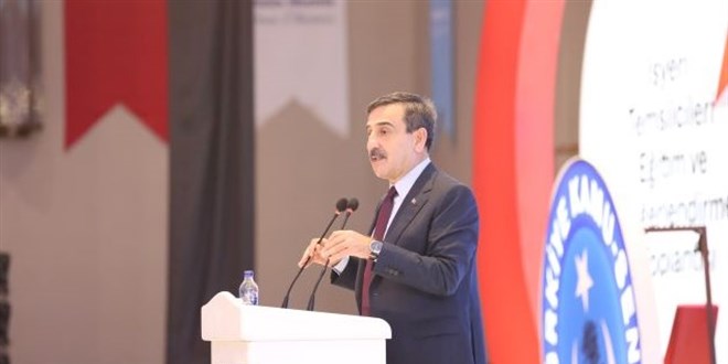 Kamu-Sen: TBMM'de ana gündem memur ve emekli maaşları olmalıdır.