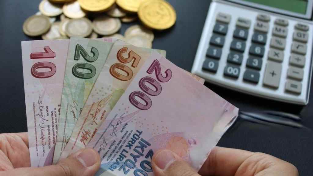 Hesaplar değişti! SSK ve Bağ-Kur emeklileri ne kadar zam alacak?