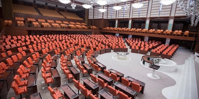 Meclis'in iki önemli gündemi: Anayasa ve İçtüzük!