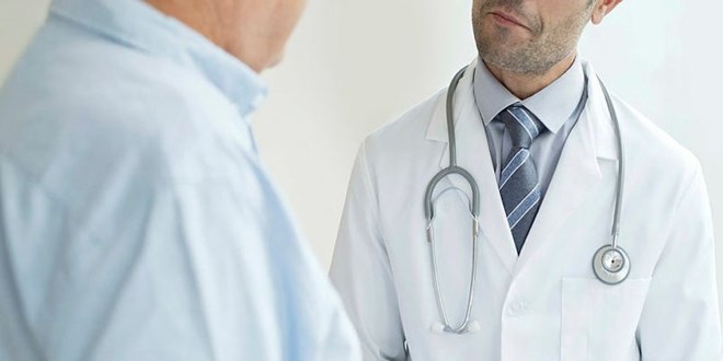 Medyada görüş belirtmeye 'taahhütname' şartı getirilmesine doktorlar ne dedi?