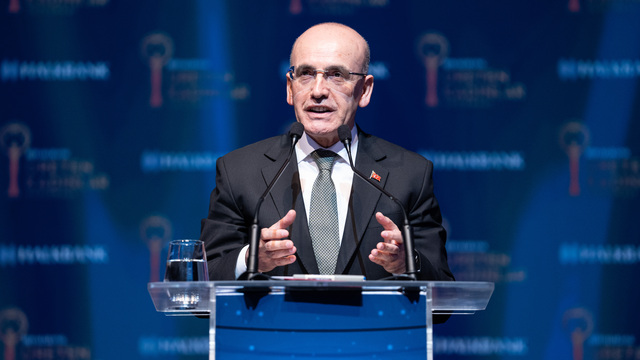 Hazine ve Maliye Bakanı Mehmet Şimşek'ten kritik istifa açıklaması