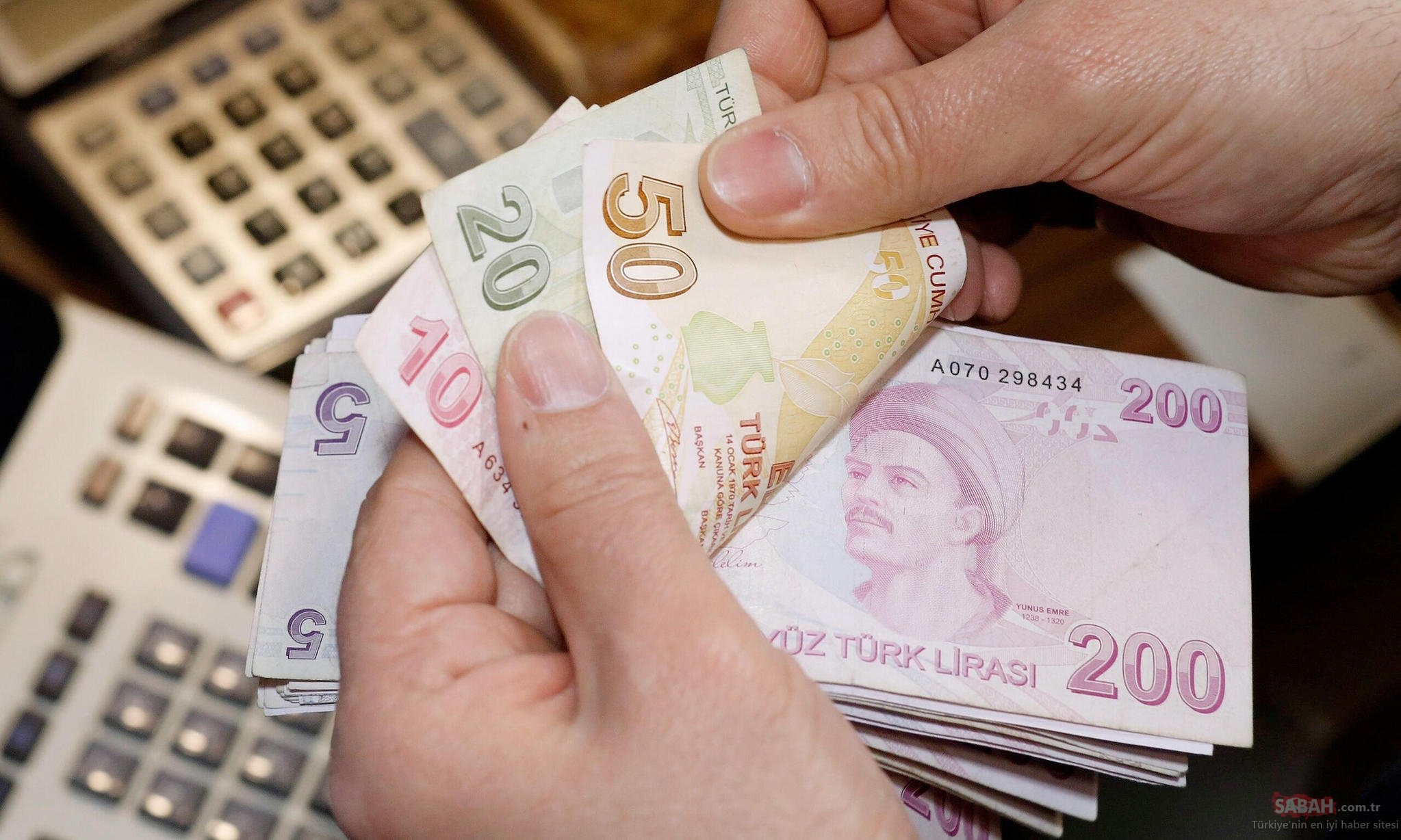Bürokratların çift maaşına asgari ücret sınırı getirilsin teklifi reddedildi