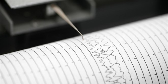 Manisa'da 4 büyüklüğünde deprem