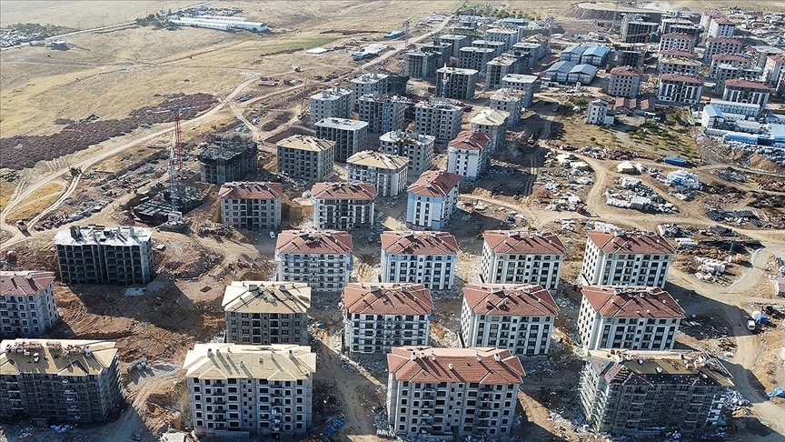 Deprem bölgesinde Yerinde Dönüşüm Kampanyası'nda hibe ve kredi miktarı artırıldı.