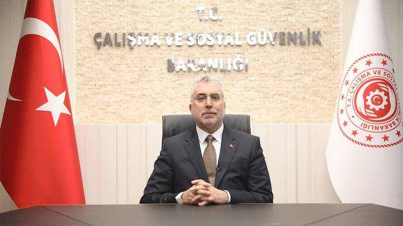 Bakan Işıkhan 39 ilacın daha geri ödeme listesine alındığını duyurdu