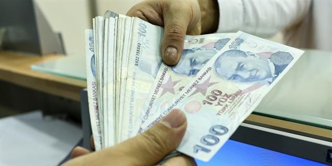 Yeni kredi ve burs miktarları belli oldu